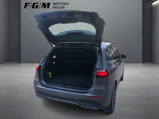 Mercedes-Benz B 250 4MATIC Progressive Sedan