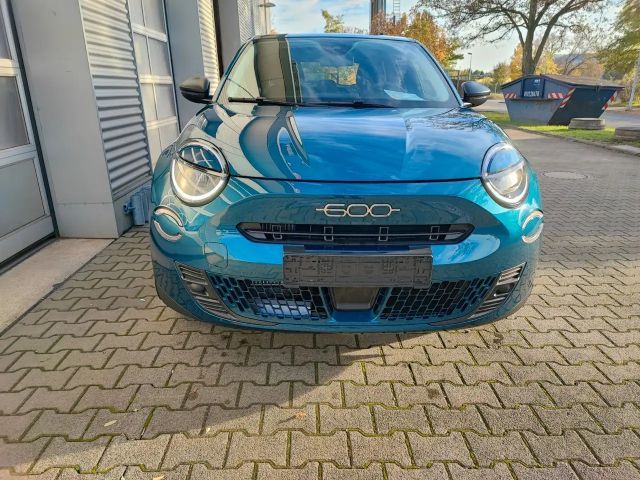 Fiat 600e Hybrid 1,2 T3 100 DCT
