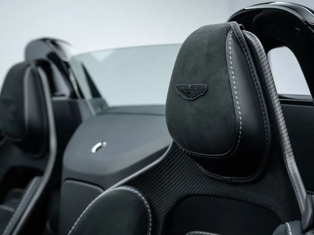 Aston Martin Vantage Roadster TOP GEPFLEGT/CARBON SEAT