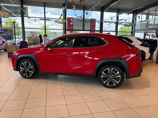 Lexus UX 250h Style Edition