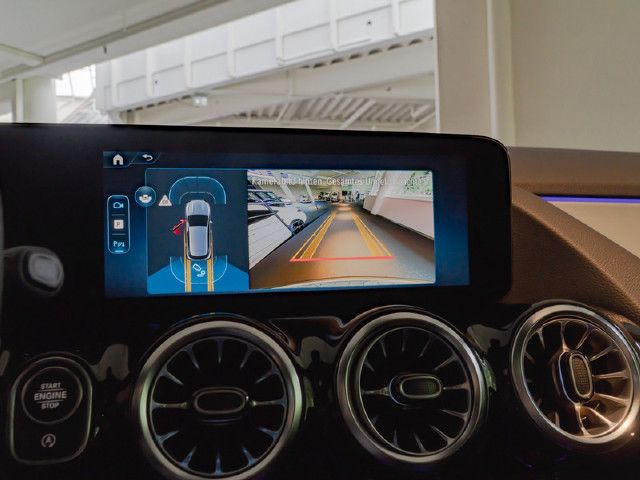 Mercedes-Benz GLA 250 4MATIC