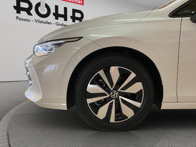 Volkswagen Golf 1.5 eTSI BMT DSG Golf VIII