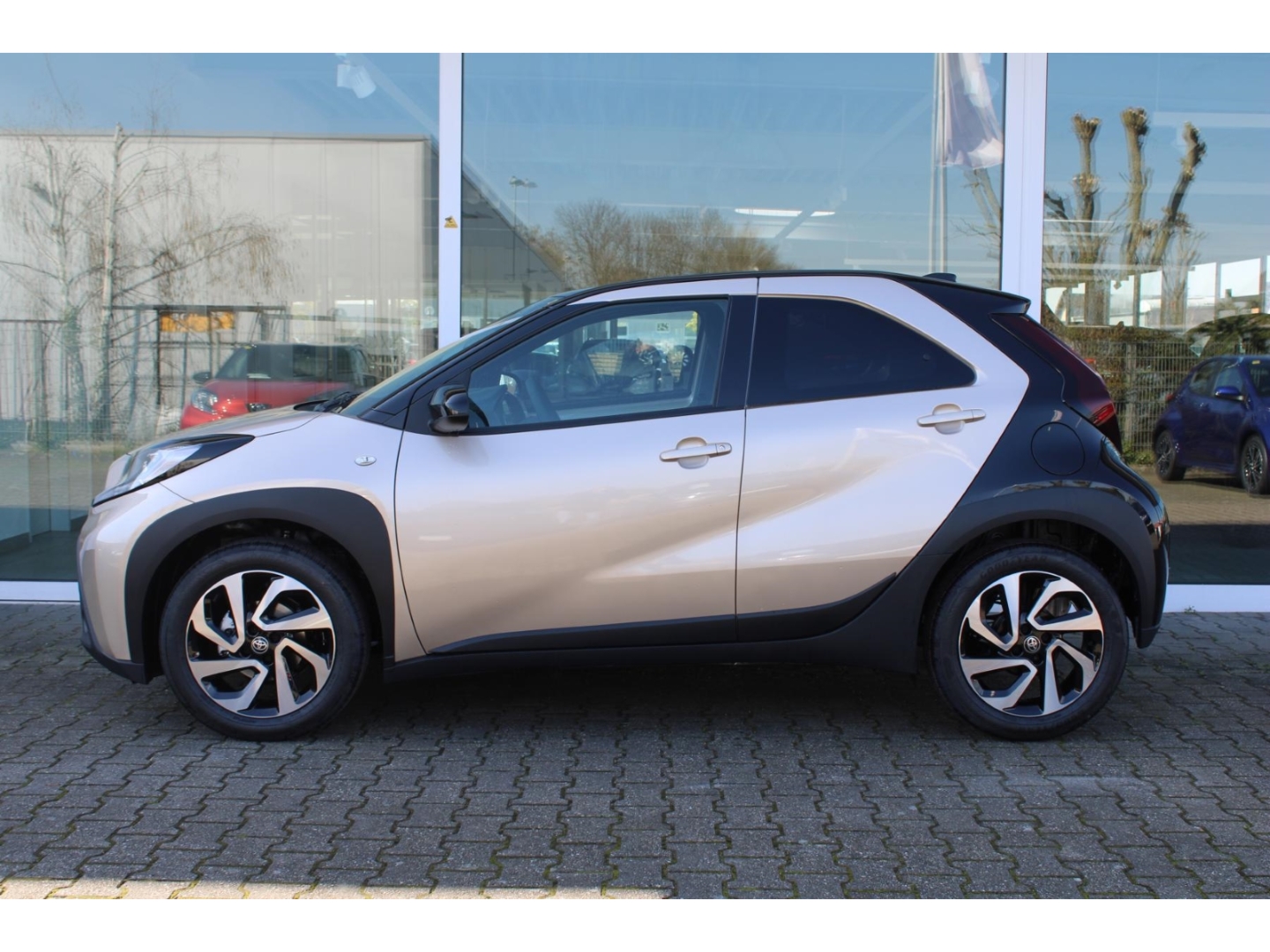 Toyota Aygo X 5-deurs Basis Team D