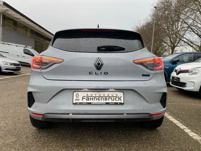 Renault Clio Alpine E-Tech Esprit
