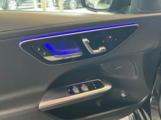 Mercedes-Benz C 220 AMG Line C 220 d Sedan