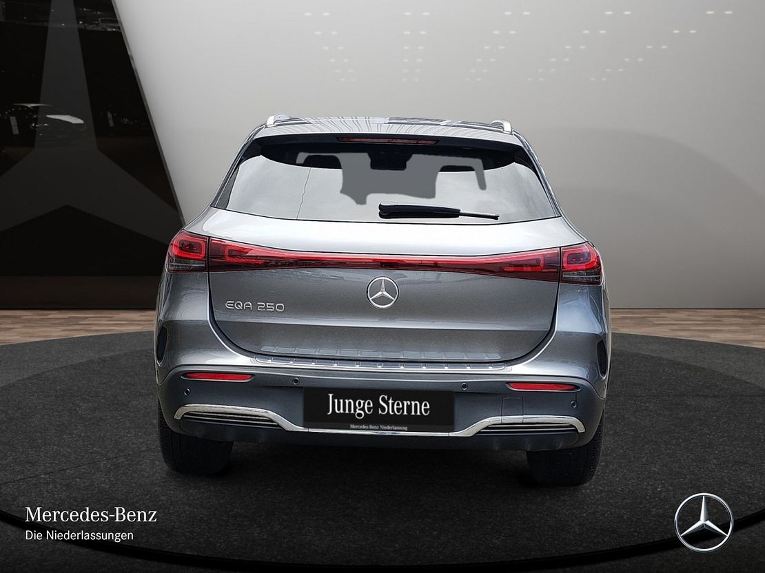 Mercedes-Benz EQA 250