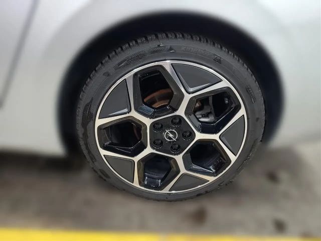 Opel Astra Sports Tourer Ultimate