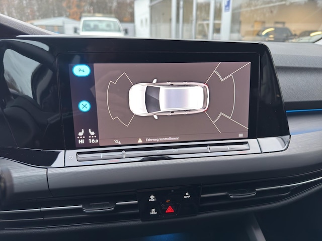 Volkswagen Golf 1.5 eTSI DSG Style Variant