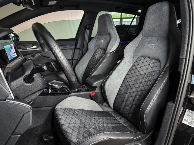 Volkswagen Golf R-Line Variant