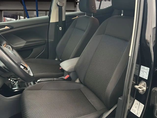 Volkswagen T-Cross United LED/AppConnect/Climatronic