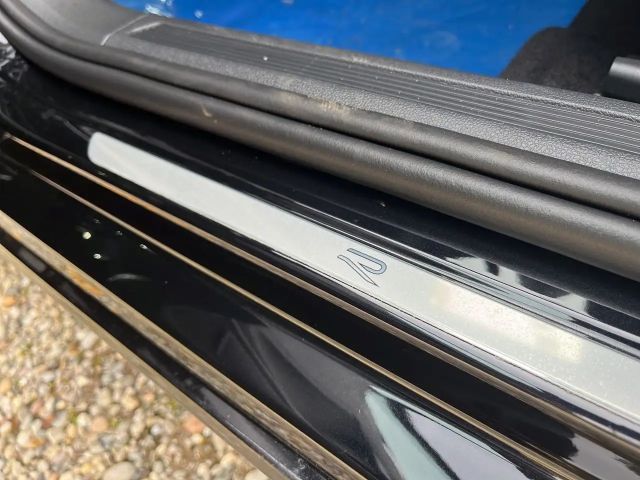 Volkswagen Taigo 1.0 TSI DSG R-Line