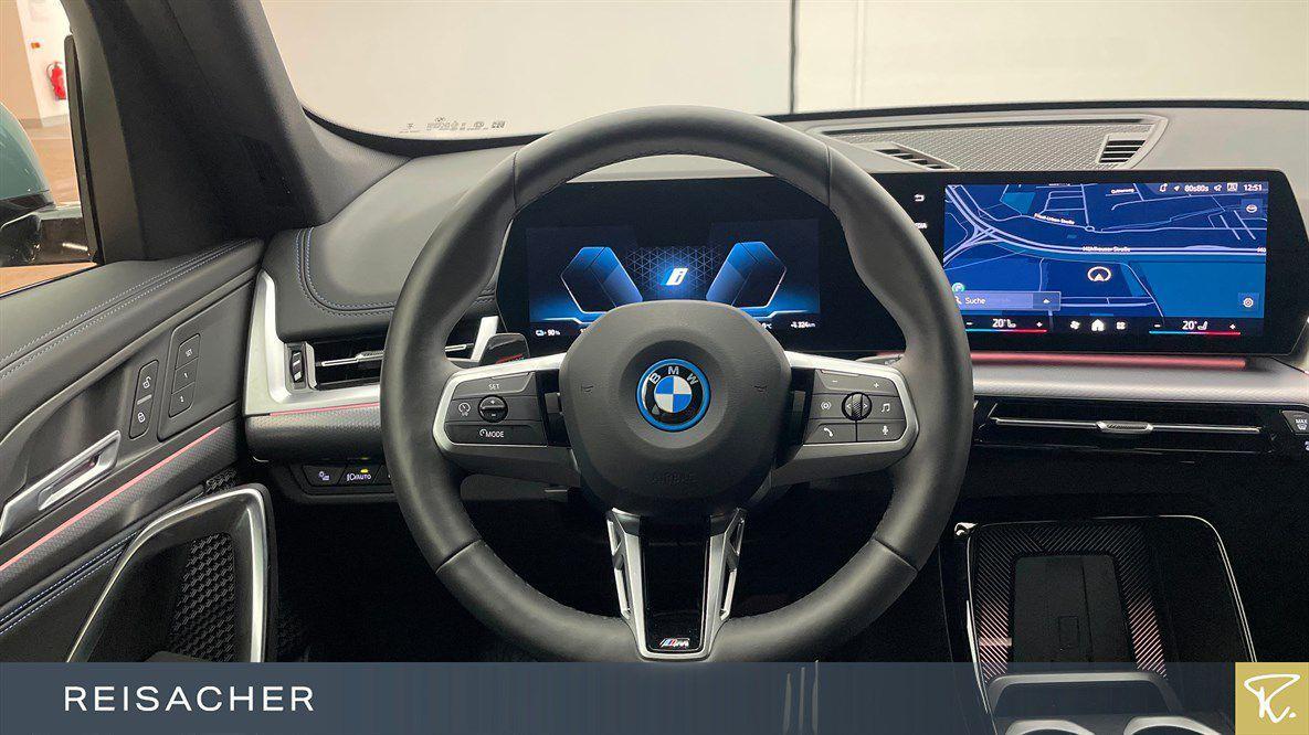 BMW iX1 xDrive30