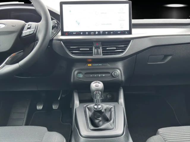 Ford Focus Titanium Wagon