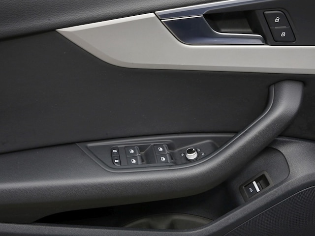 Audi A4 40 TFSI Avant S-Line S-Tronic