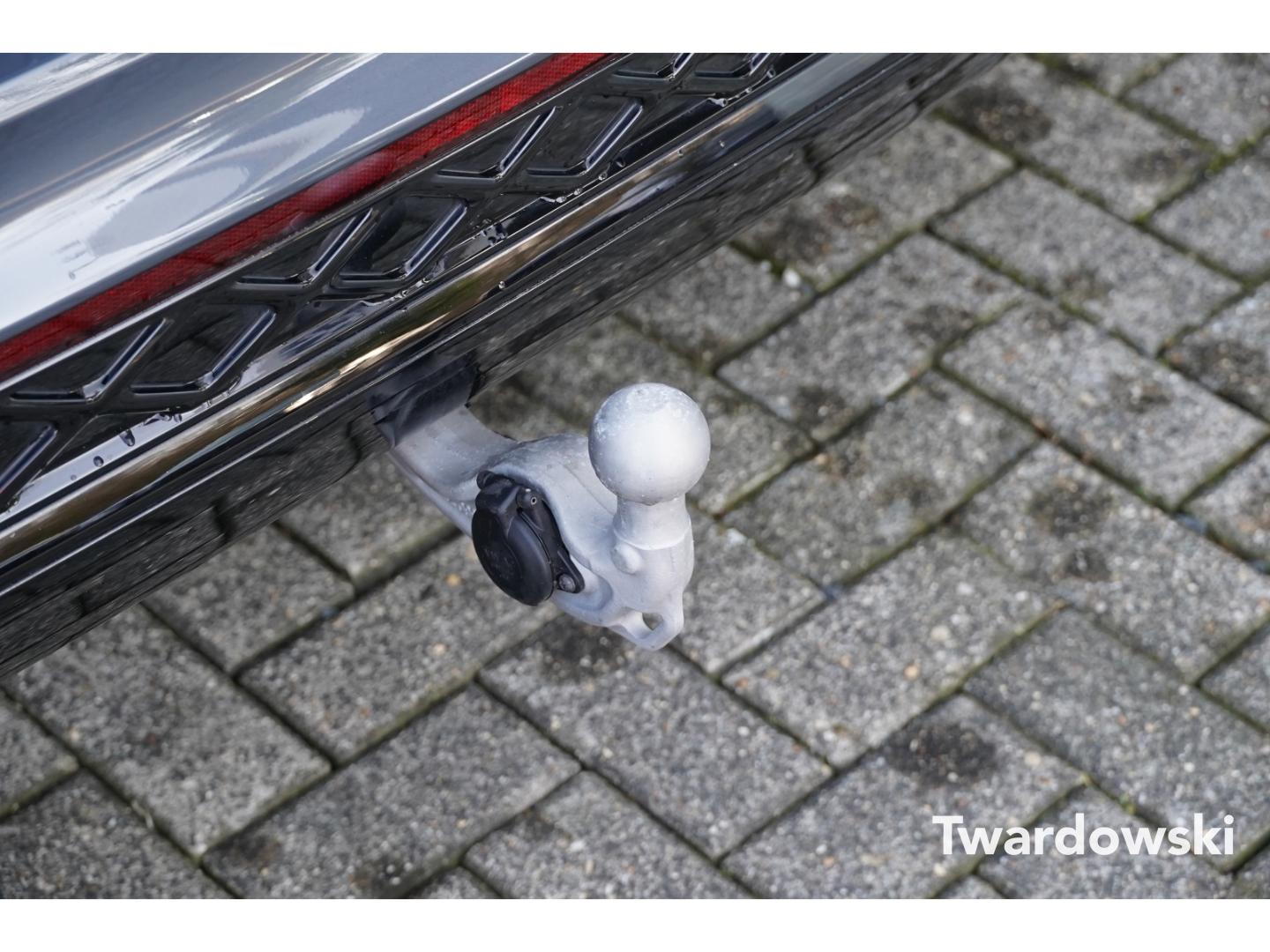 Volkswagen Tiguan R-Line eHybrid