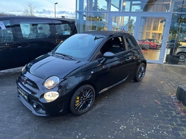 Abarth 695 Cabrio