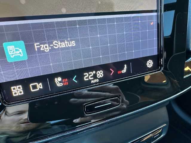 Volvo XC40 Dark Plus