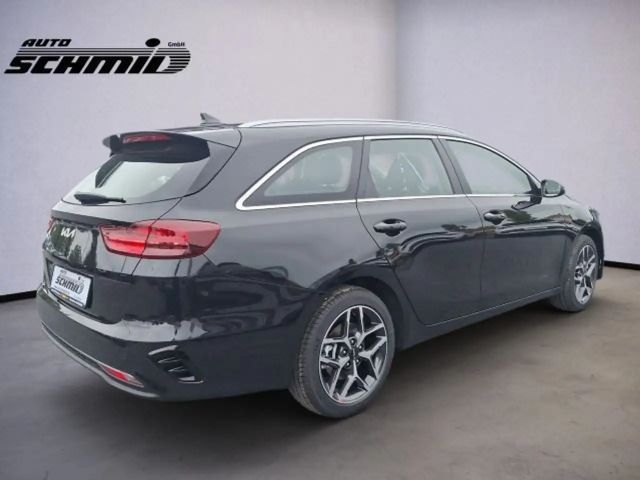 Kia Ceed CEED_SW 1.5T 140 DCT7 SPI TEC