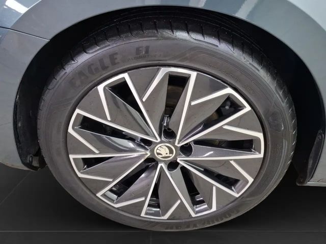 Skoda Superb 2.0 TDI Combi