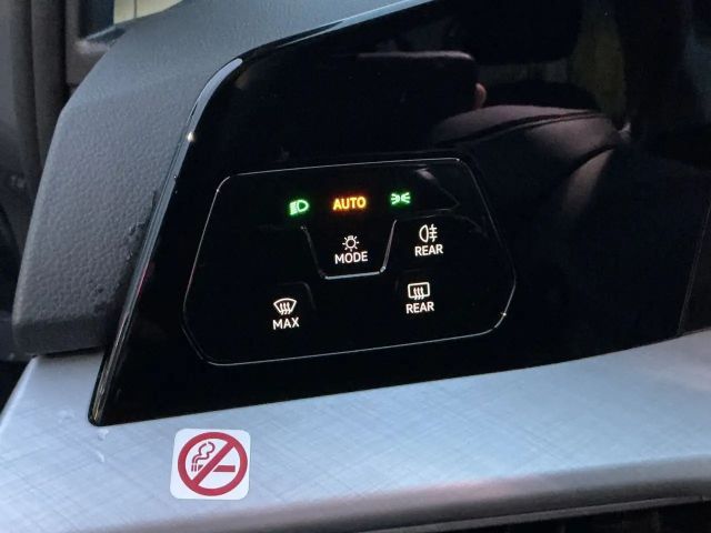 Volkswagen Golf 1.5 TSI Golf VIII Life Variant