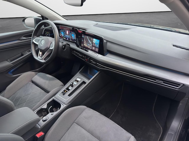 Volkswagen Golf 1.5 eTSI DSG Style Variant