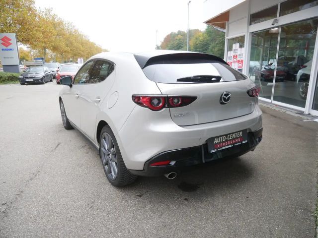Mazda 3 SkyActiv Takumi e-Skyactiv