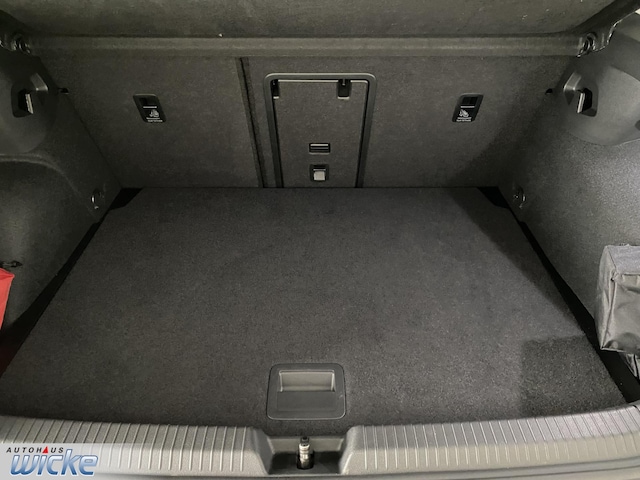 Volkswagen Golf 1.5 eTSI Move