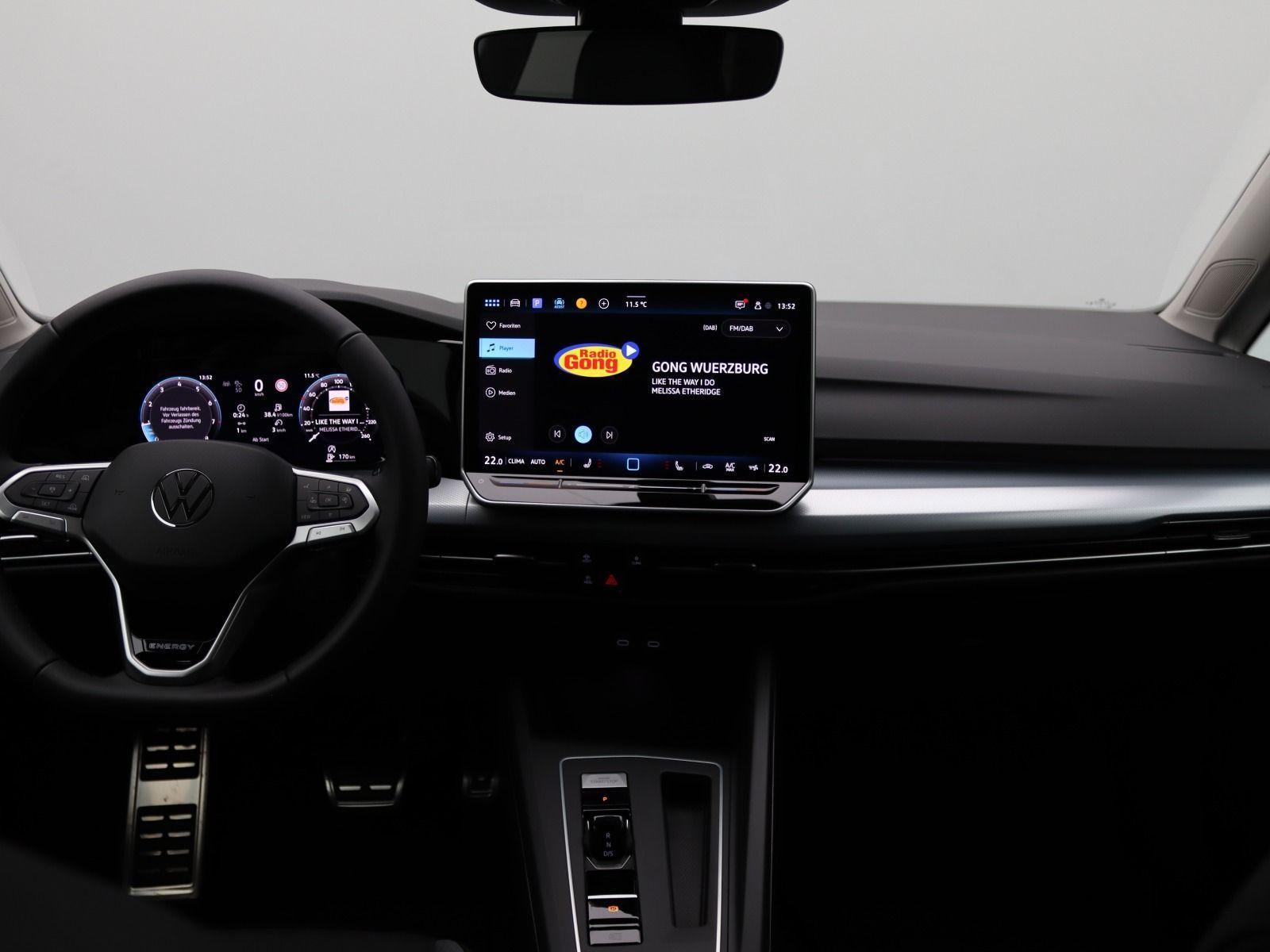 Volkswagen Golf 1.5 eTSI DSG Life