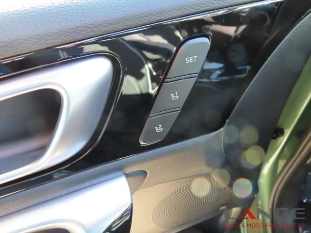 Kia Ceed 1.5T 140 SPI TEC LEDER Navi Klimaautom SHZ Temp Te