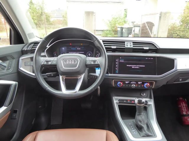 Audi Q3 35 TDI S-Tronic
