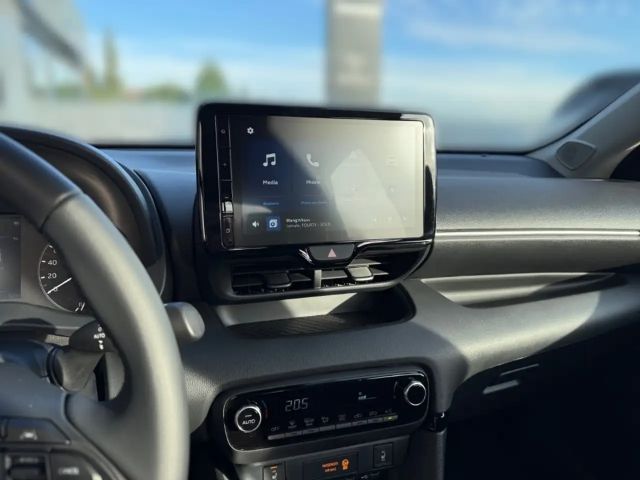 Mazda 2 1.5L Centre-Line