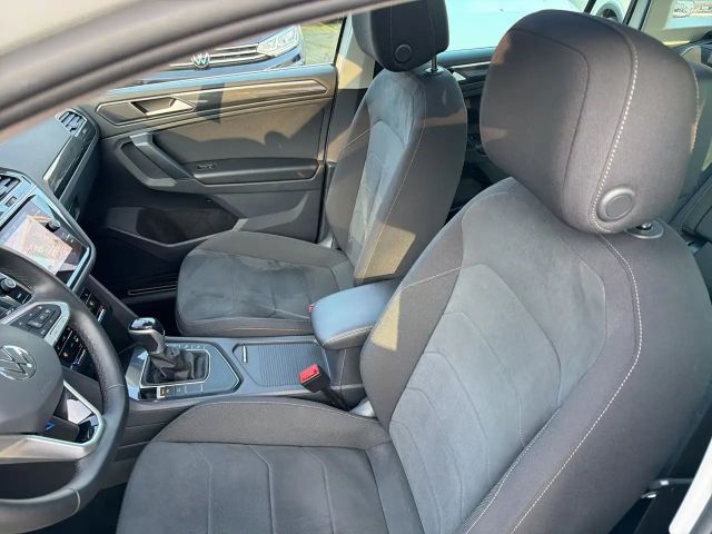 Volkswagen Tiguan DSG Elegance Elegance