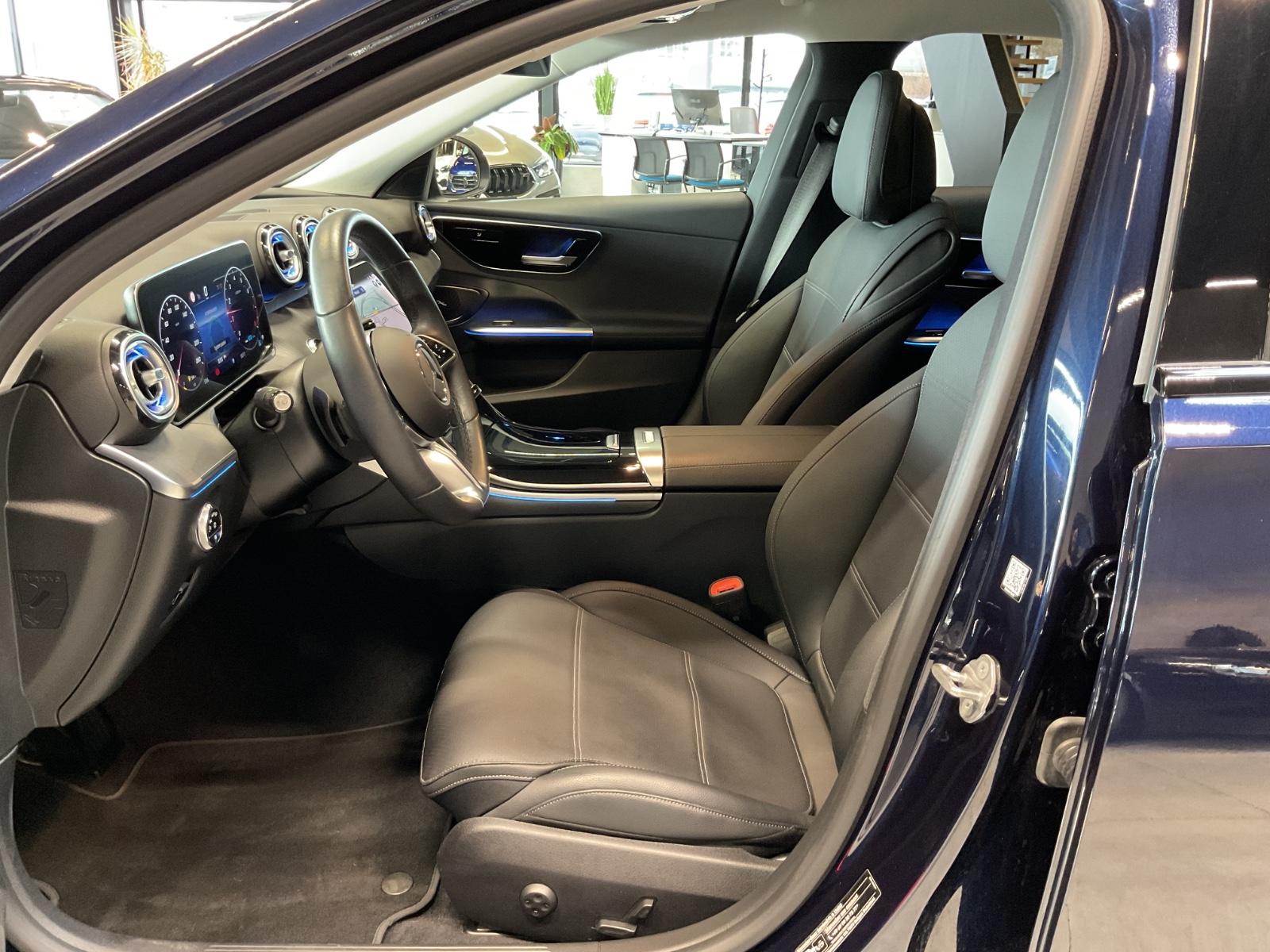 Mercedes-Benz C 200 AVANTGARDE Sedan