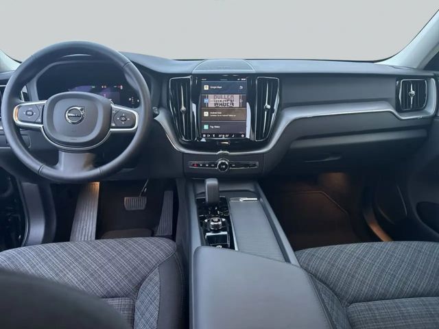 Volvo XC60 AWD Core