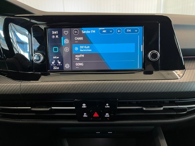 Volkswagen Golf 1.5 eTSI DSG