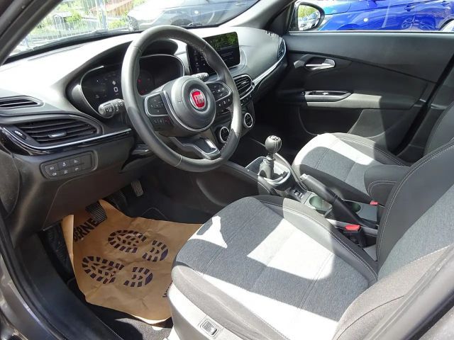 Fiat Tipo Cross MultiJet