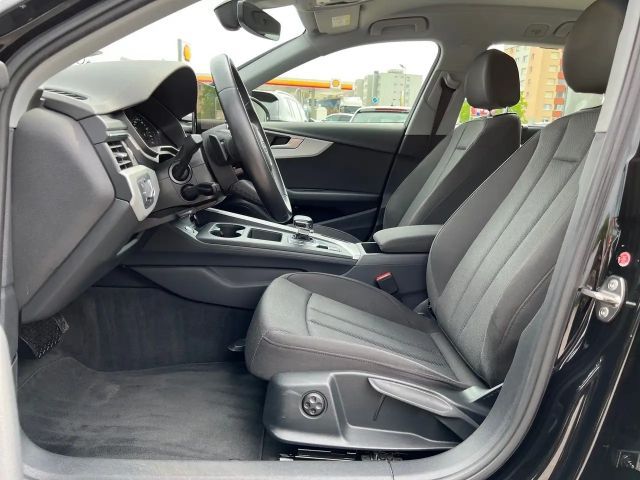 Audi A4 35 TDI Avant S-Tronic