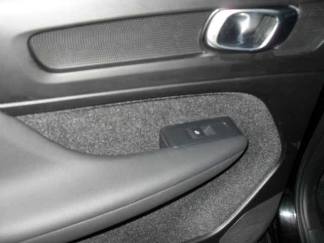 Volvo C40 Core Recharge