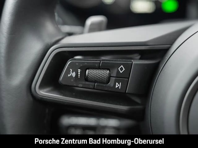 Porsche 992 4 Cabrio Carrera