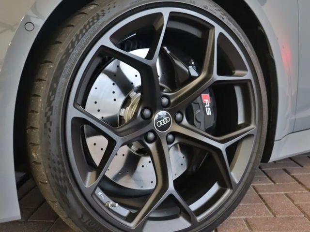 Audi RS6 4.0 TFSI Avant Performance