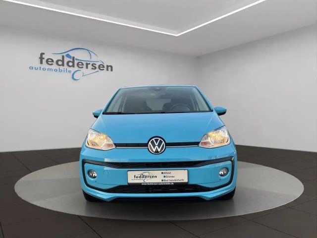 Volkswagen up! Active