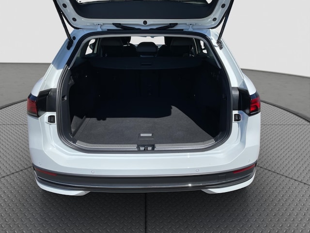 Volkswagen Passat 1.5 eTSI Business DSG