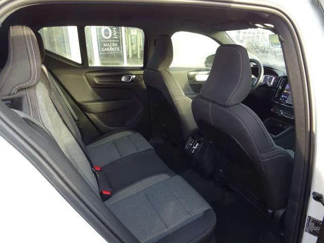 Volvo XC40 Dark Plus