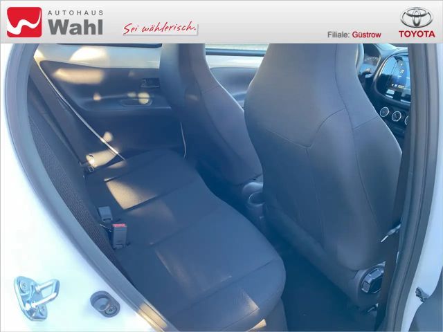 Toyota Aygo X 1.0 VVT-i Play