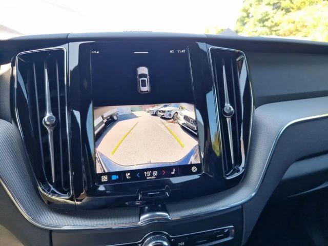 Volvo XC60 Dark Plus