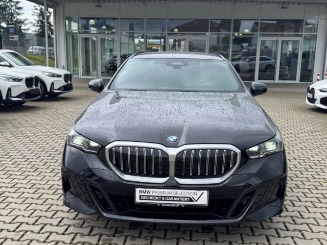 BMW 520 520d M-Sport Touring