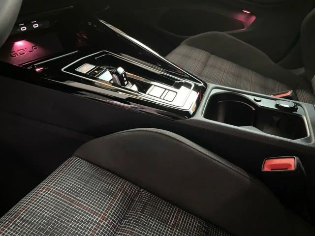 Volkswagen Golf 2.0 TSI DSG GTI IQ.Drive