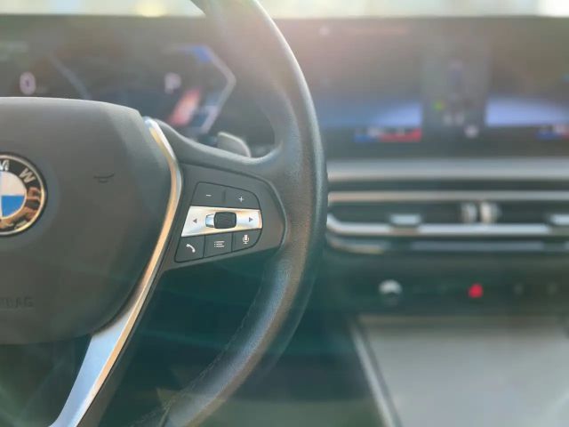 BMW 320 320d Touring xDrive