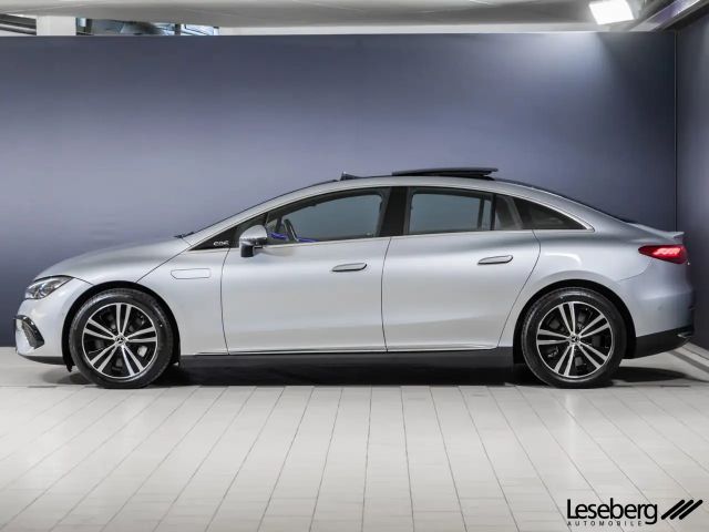 Mercedes-Benz EQE 300 Sedan