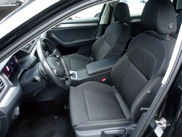 Skoda Superb Ambition